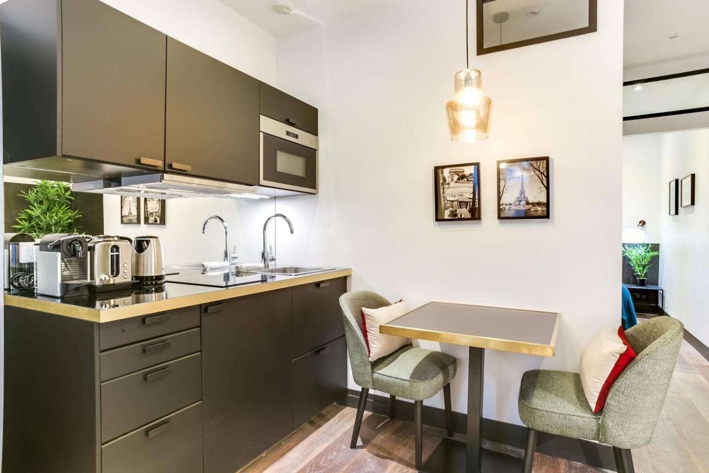 Apartament Guestready - Magnifique Studio Near Eiffel Tower Paryż Zewnętrze zdjęcie